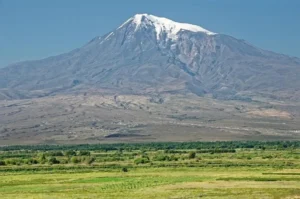 Monte Ararate, possivel lugar onde a arca estaria
